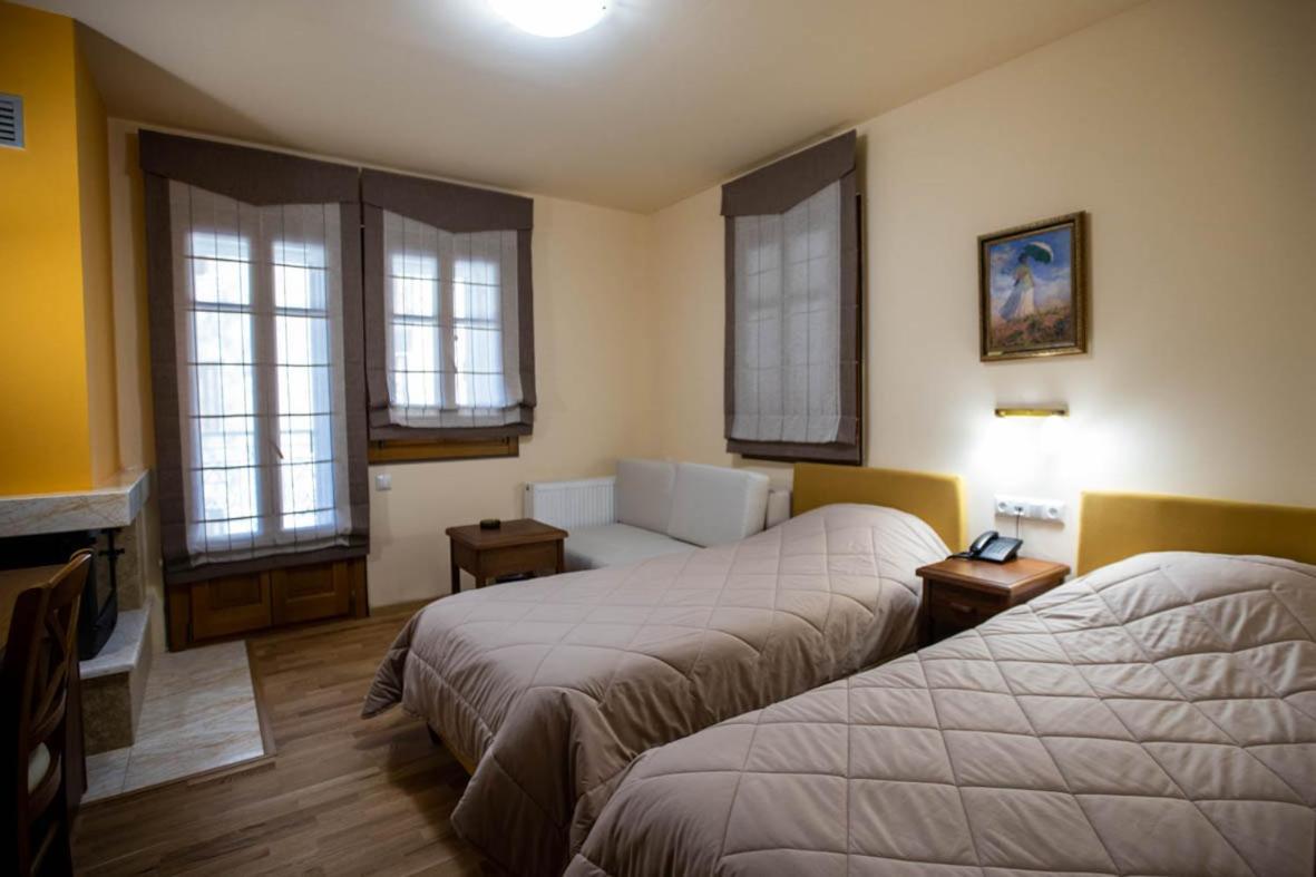 Rentinia Inn Rentína Extérieur photo