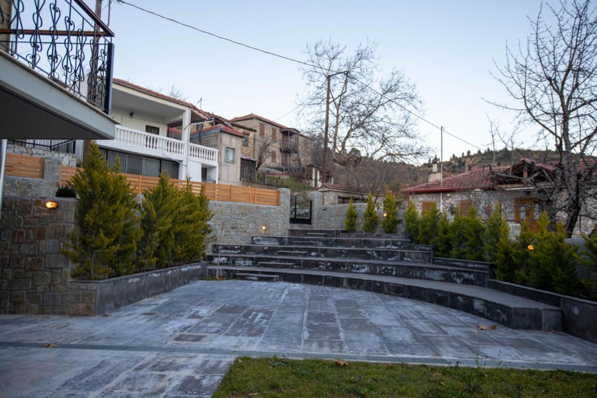 Rentinia Inn Rentína Extérieur photo